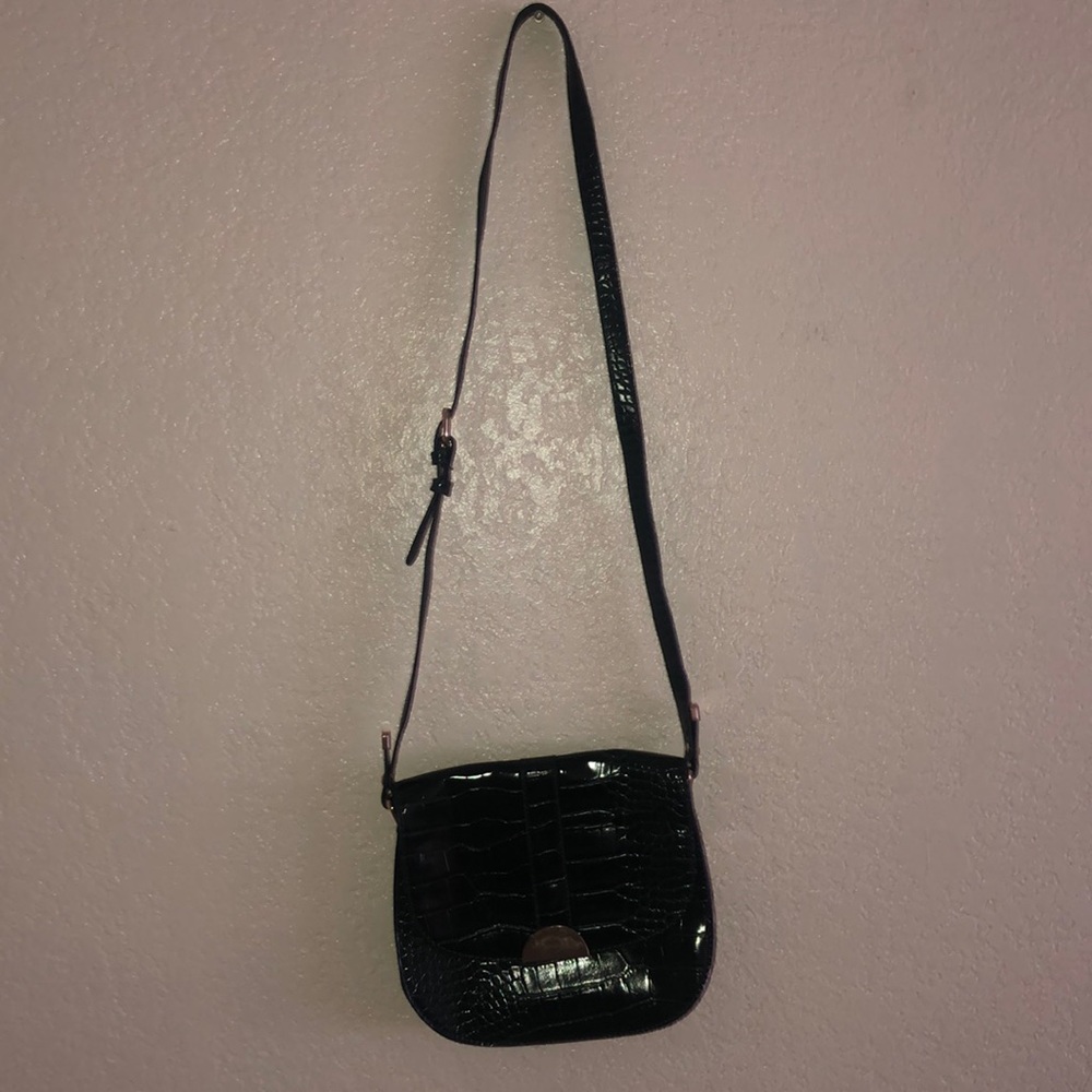 Crossbody purse